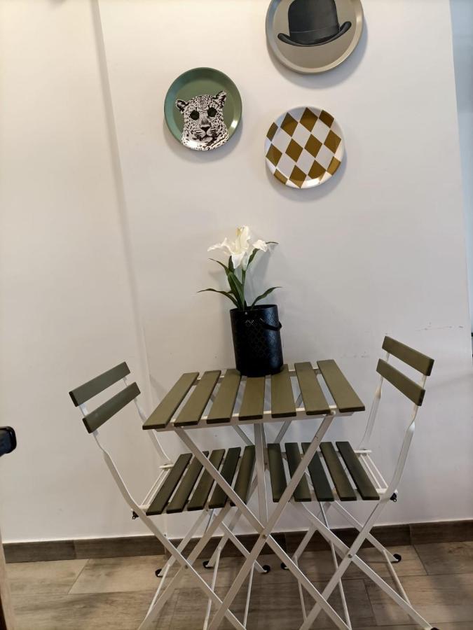 Apartamentos Jap Villaamil มาดริด ภายนอก รูปภาพ